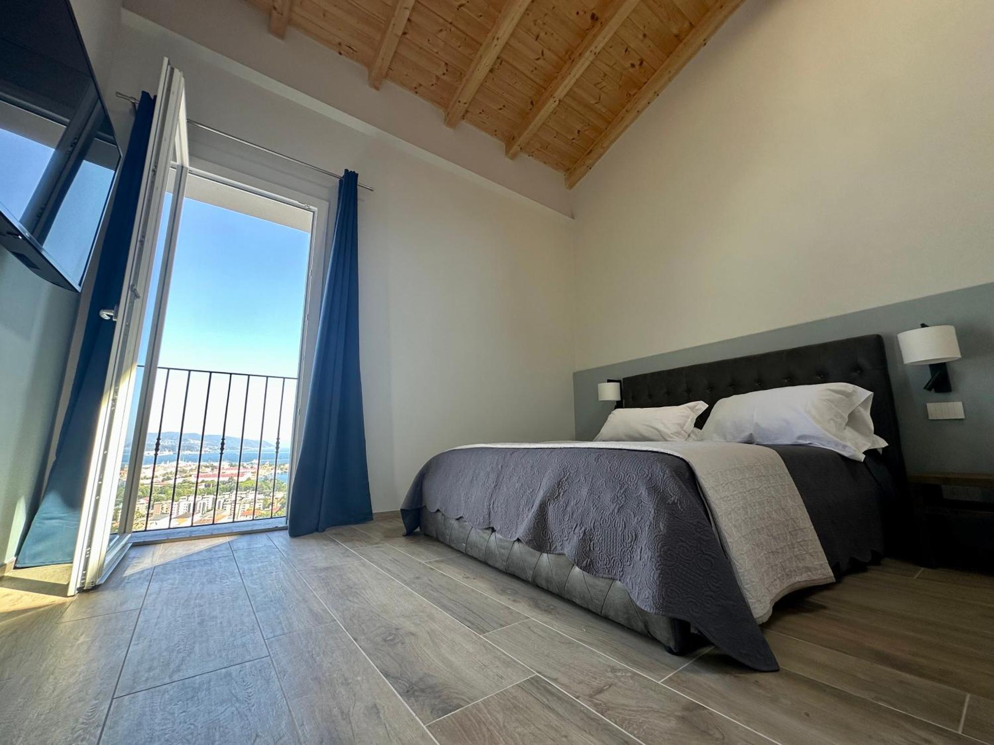 88 Miglia Bed & Breakfast La Spezia Exterior photo