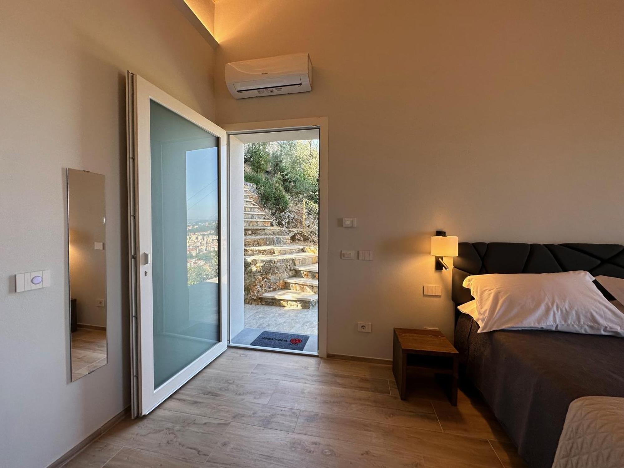 88 Miglia Bed & Breakfast La Spezia Exterior photo