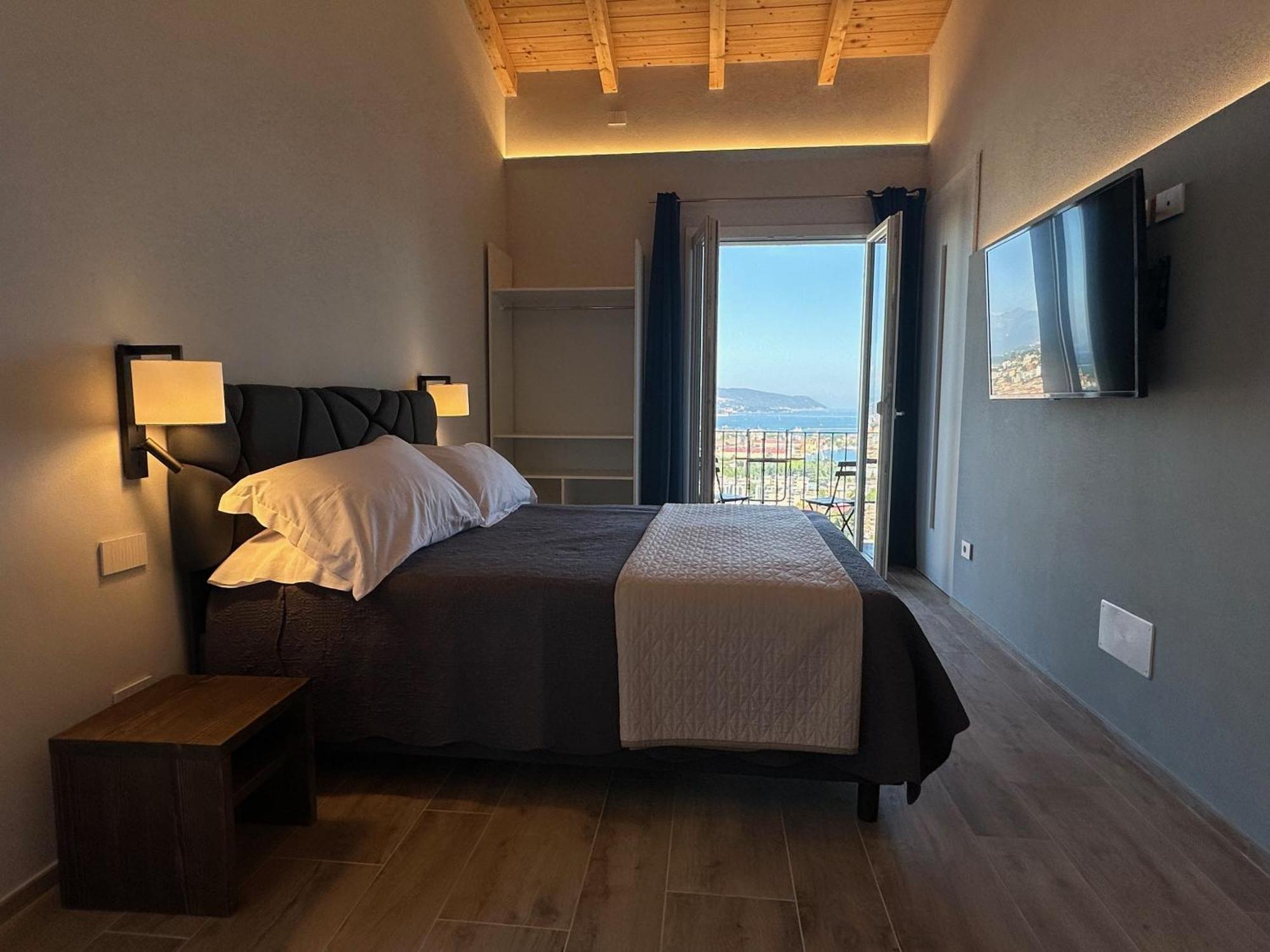 88 Miglia Bed & Breakfast La Spezia Exterior photo