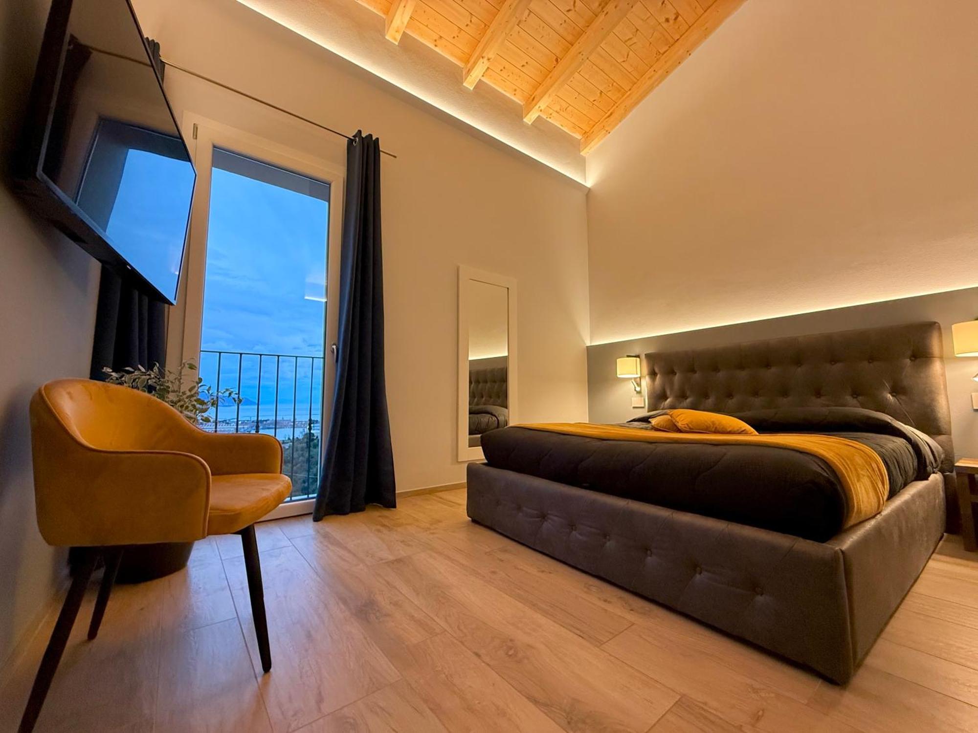 88 Miglia Bed & Breakfast La Spezia Exterior photo